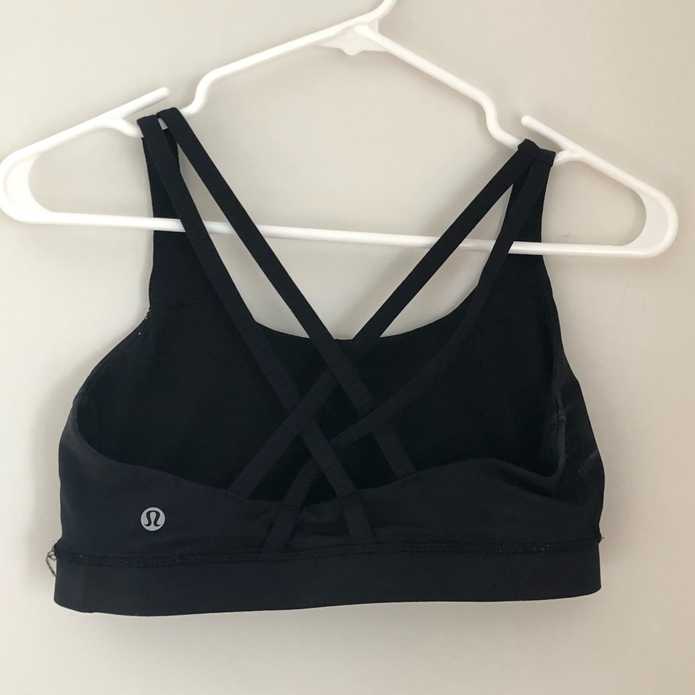 Lululemon black size 8 sports bra
